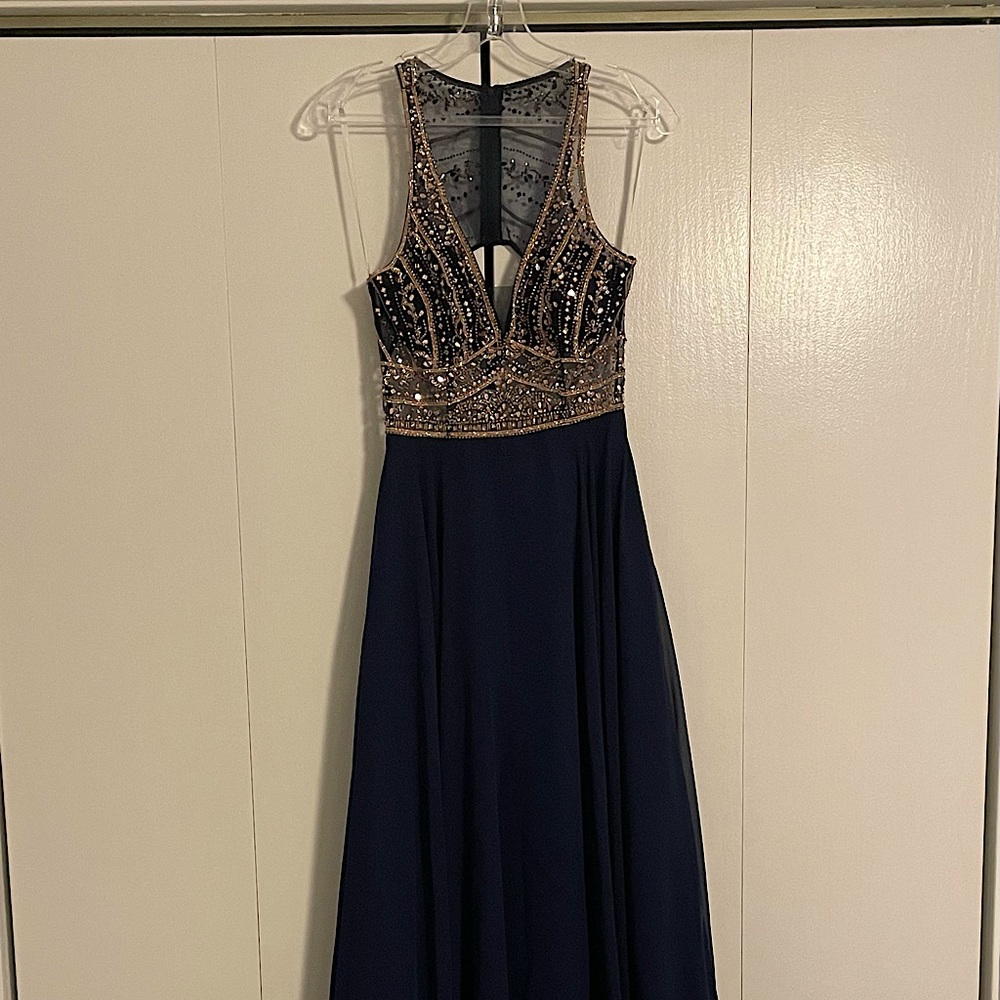 🆕 NWOT Navy and gold prom dress